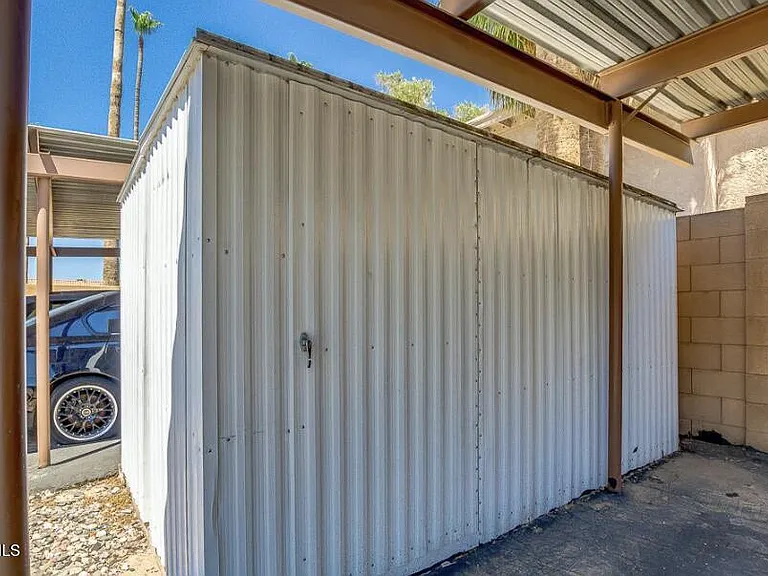 8303 E Thomas Rd — Photo 32
