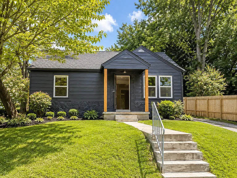 1521 Livewell Cir — Photo 1