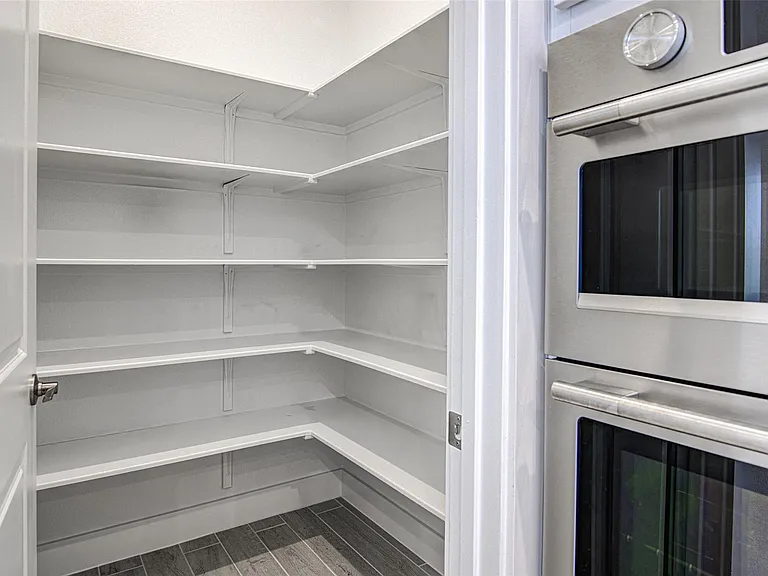 22300 Lago Lookout Ln — Photo 14