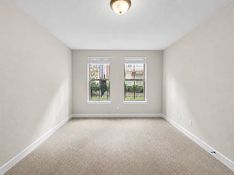 1367 Branchwood Pl — Photo 7