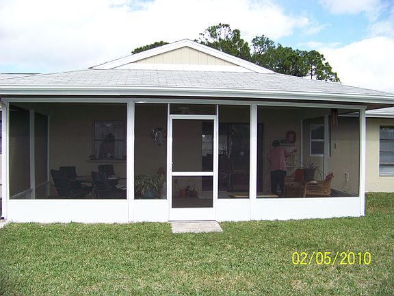 4th image of 774 SE Lighthouse Ave