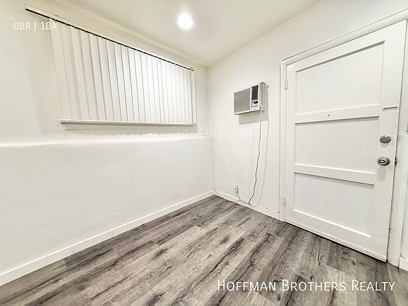 3rd image of 1833 S Beverly Glen Blvd #B