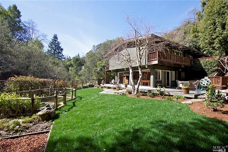 1st image of 161 Cascade Dr