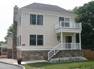 52A Morris Ave, Summit, NJ 07901