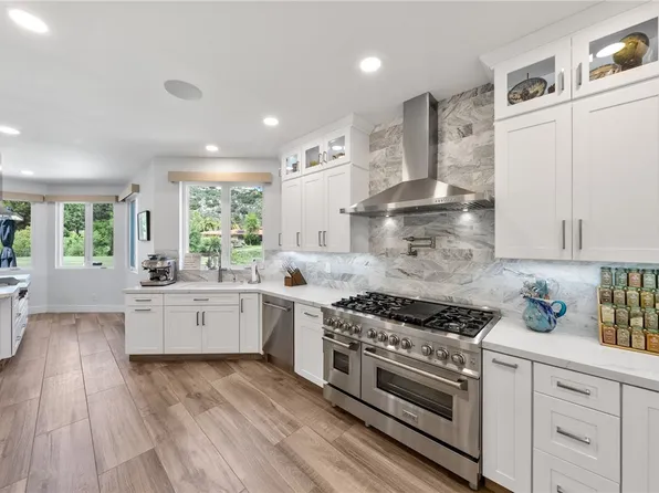 38101 Stone Meadow Dr, Murrieta, CA 92562