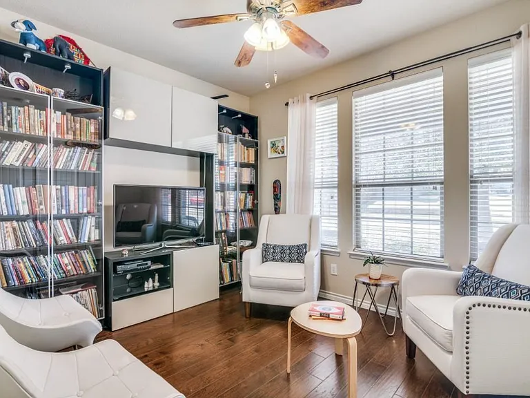 1407 Country Creek Trl — Photo 6