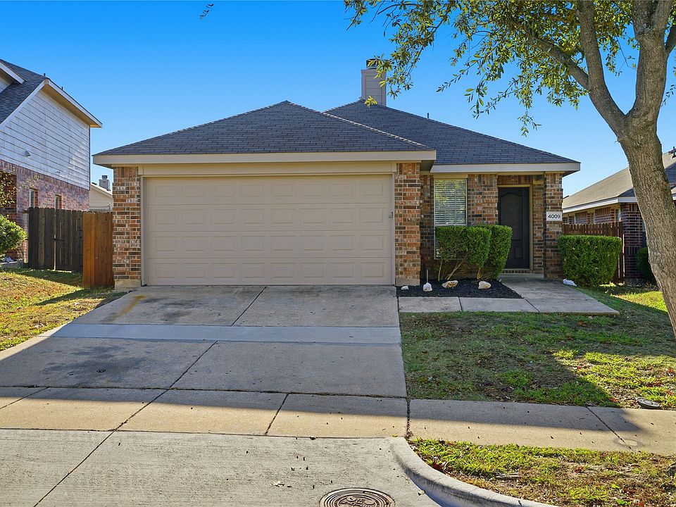 4009 Freedom St, Heartland, TX 75126 | Zillow