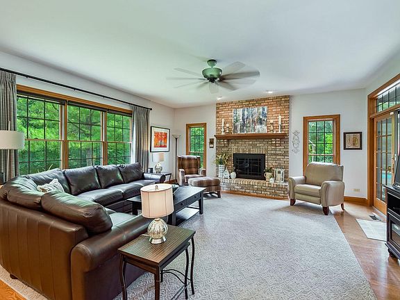 5th image of 8N439 Sunny Hill Cir