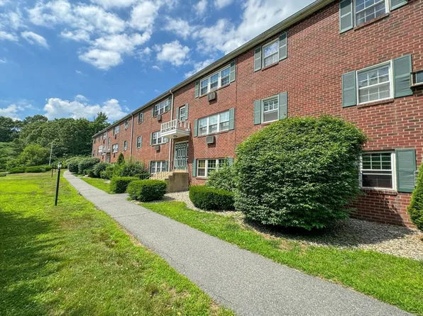 207 Samoset St APT C3, Plymouth, MA 02360