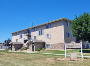 813 6th St S APT 205, Wahpeton, ND 58075