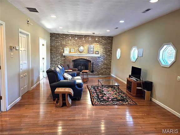 4th image of 11074 Scorpion Rd