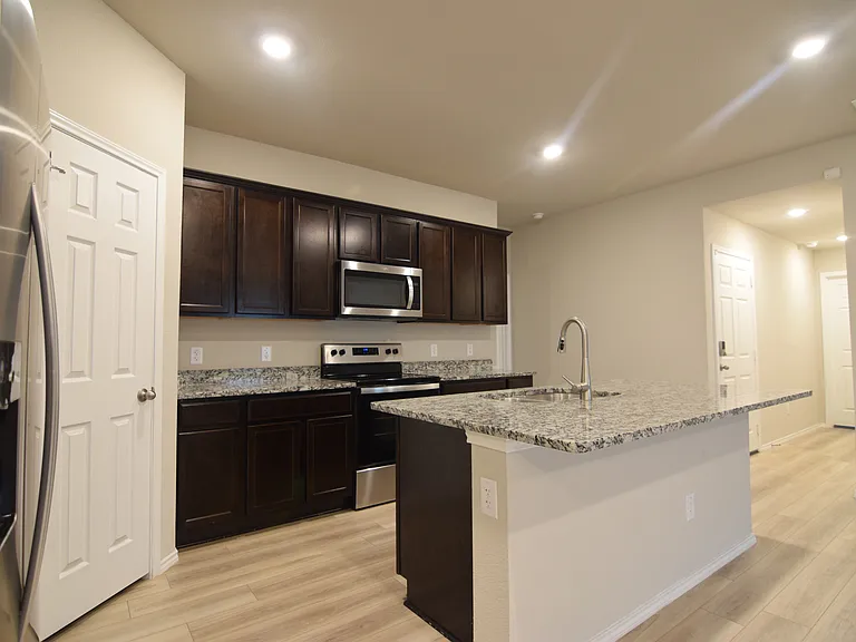 8514 Brahma Plains Rd — Photo 6