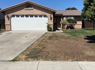 1887 Griffith Ave, Wasco, CA 93280