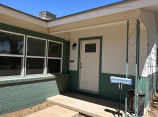 1616 E Penasco Dr, Hobbs, NM 88240