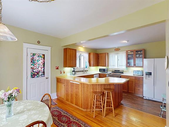 4th image of 41845 O Road