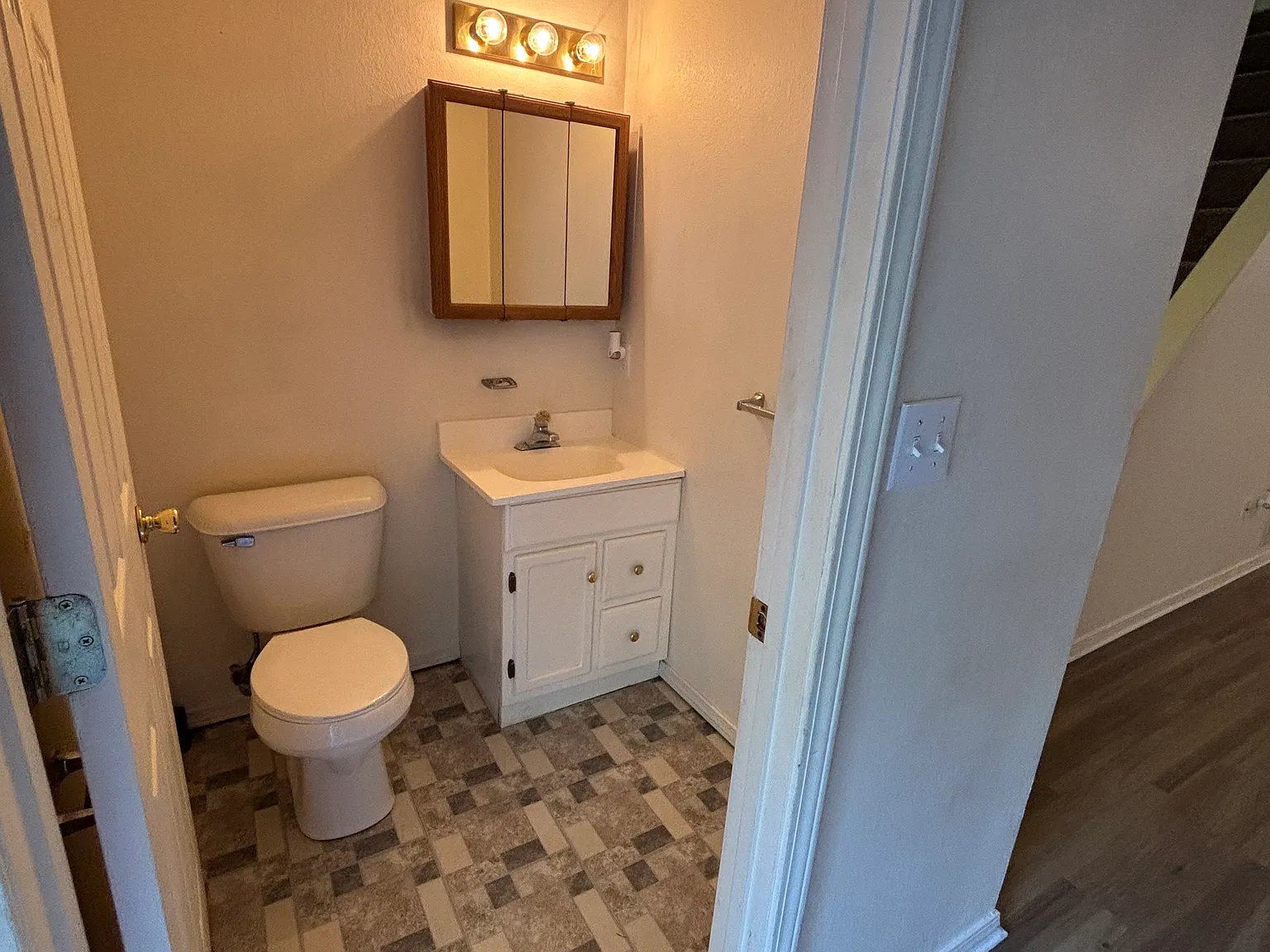 115 Dove Ln — Photo 4