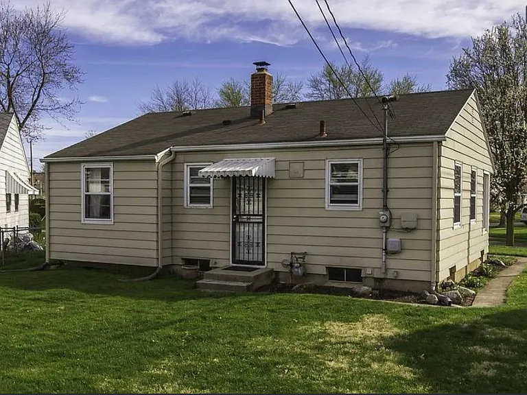 2021 Edith Ave — Photo 12