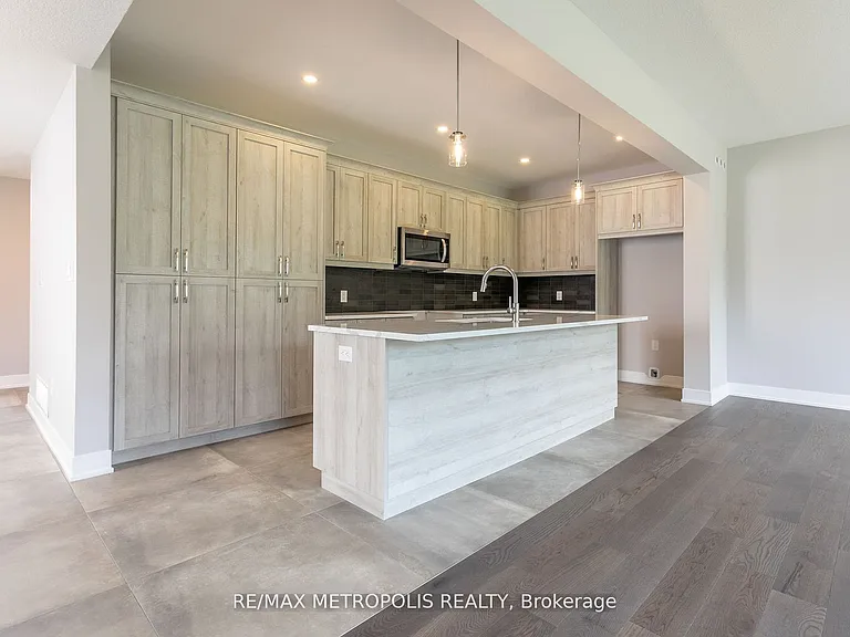 297 Whiting St #8 — Photo 17