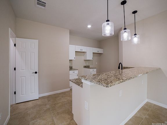 4th image of 6519 ALSBROOK DR