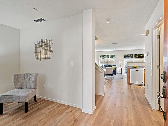 5th image of 53 Mather Court
