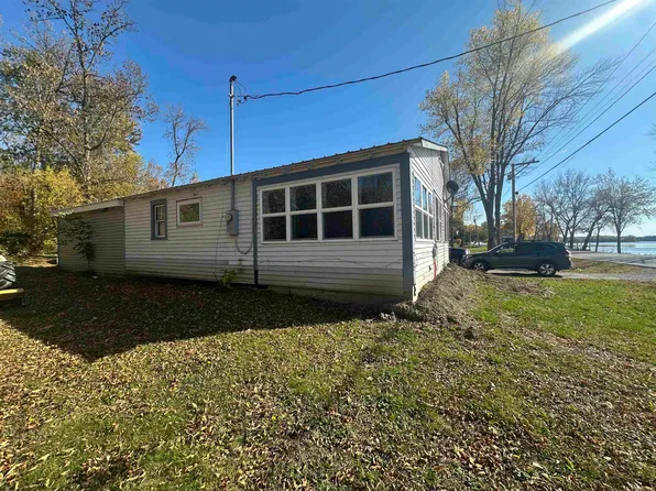 6708 VT 125 Route, Addison, VT 05491
