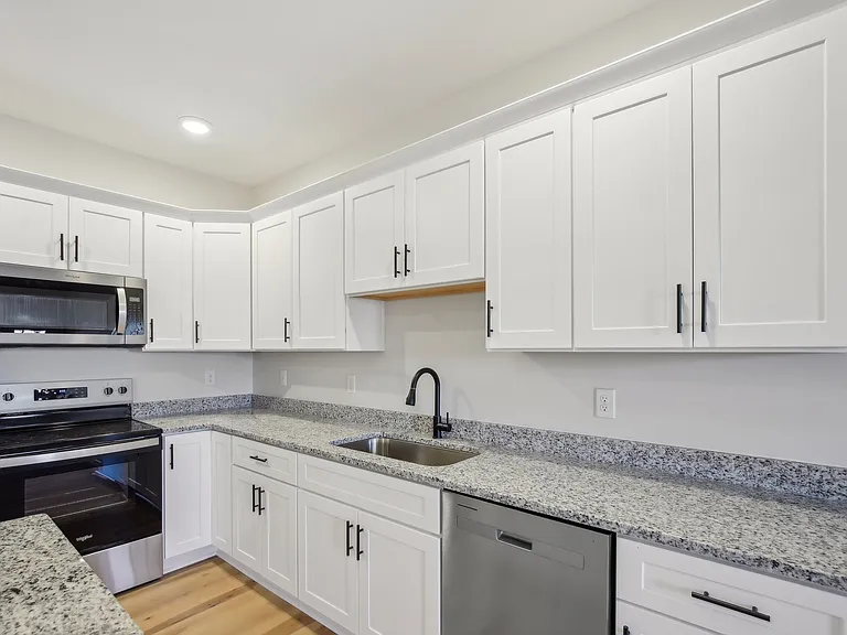 90 Five Oaks Ln — Photo 8