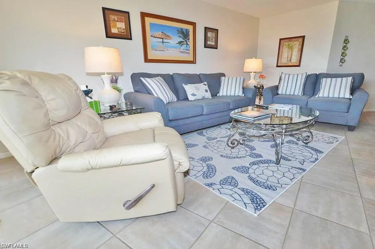 Building Photo - 260 Seaview Ct #404