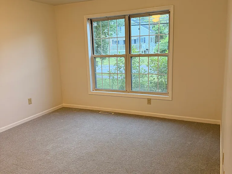 2146 Rosa Rd #3 — Photo 8