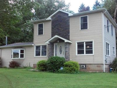 107 Dorsch Ln, New Derry, PA, 15671