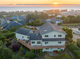 250 NE 71st Pl, Newport, OR 97365