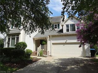 2636 Christopher Farms Dr, Virginia Beach, VA 23453