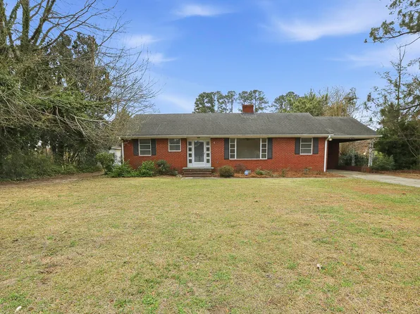 1003 Westhaven St, Dunn, NC 28334