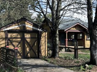 5931 SE Mitchell St, Portland, OR