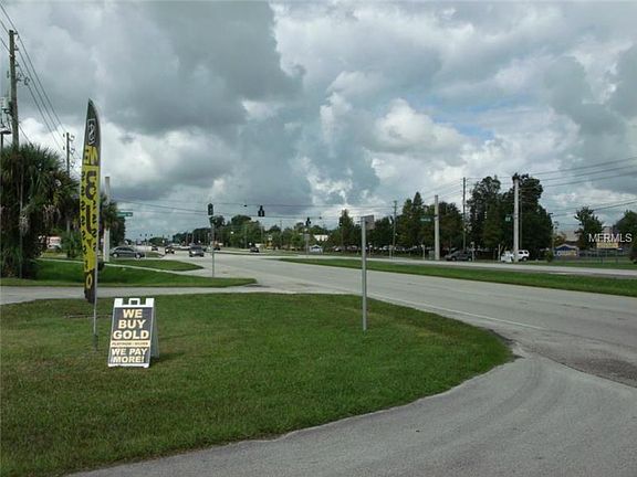 4th image of 534 E International Speedway Blvd