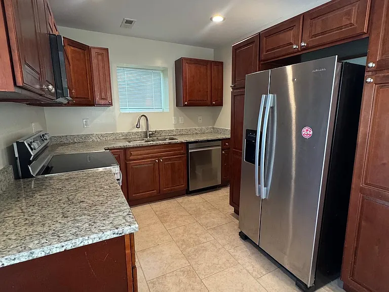 13816 Piscataway Dr — Photo 9