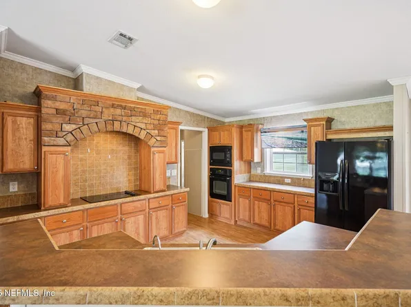 104 ISLANDER Lane, Satsuma, FL 32189