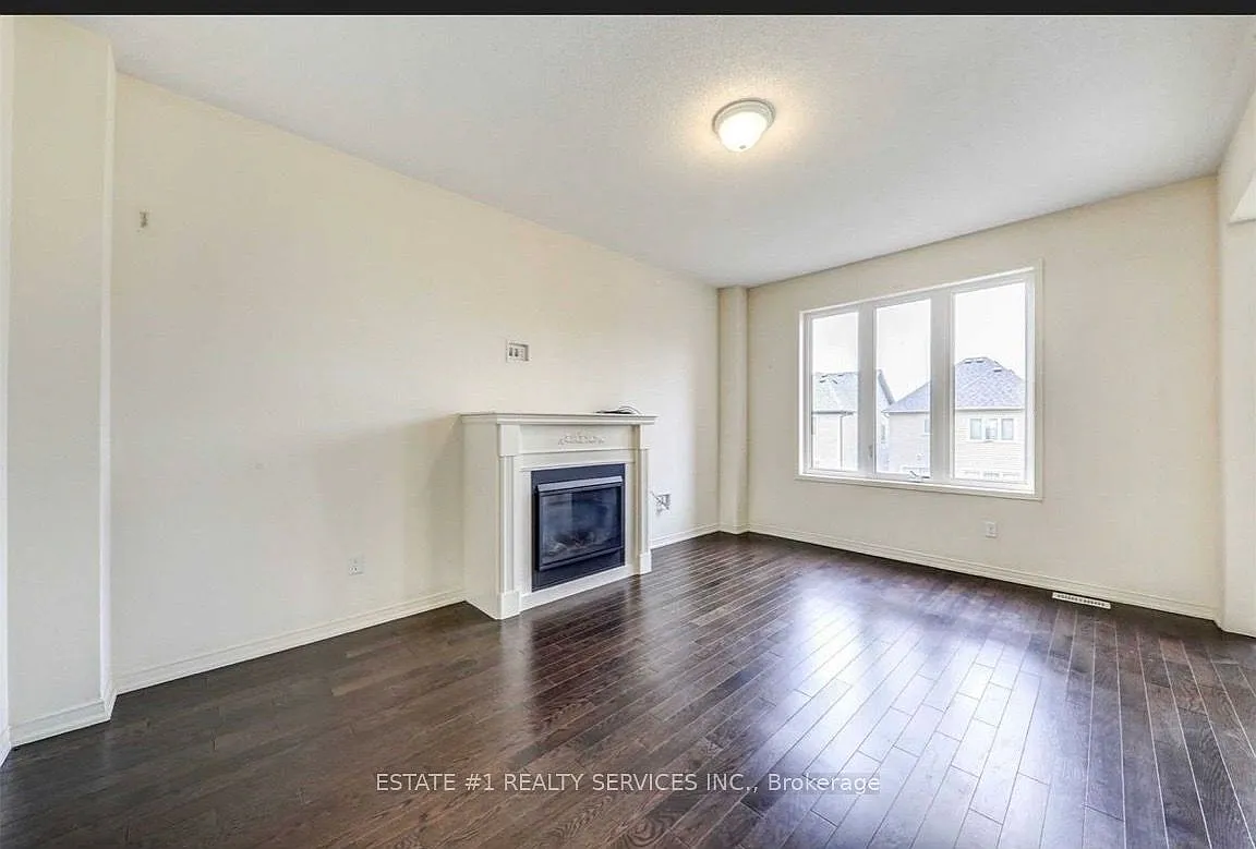 4 bed, $3,200 — Photo 4