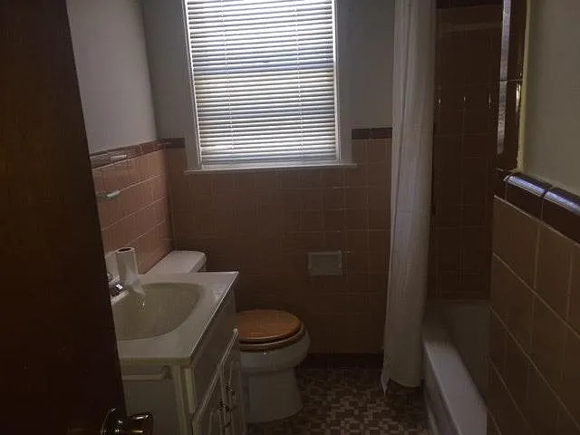 5243 Laurie Ln — Photo 12
