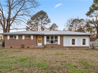 140 Floyd Dr SW, Plainville, GA 30733