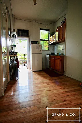 Rented by Grand & Co. | media 35