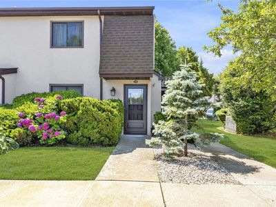 1 Anchorage Way #910, Freeport, NY, 11520