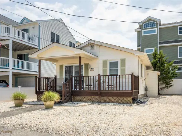 140 75th St #C, Sea Isle City, NJ 08243