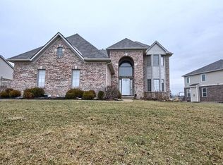 61101 Preakness Blvd, South Lyon, MI 48178