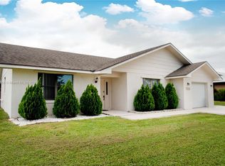 722 SE Thanksgiving Ave, Port Saint Lucie, FL 34984