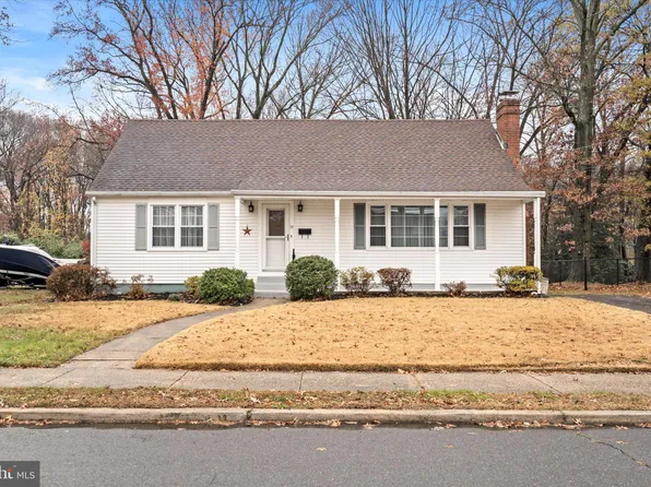 31 Berrel Ave, Hamilton, NJ 08619