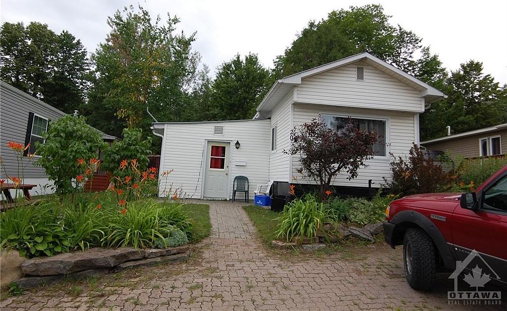 7481 Mitch Owens Rd 20, Ottawa, ON K1G 3N4 Zillow