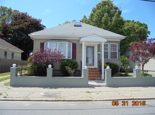 60 Ash St, Pawtucket, RI 02860