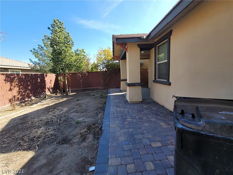 5564 Bethany Bend Dr — Photo 7