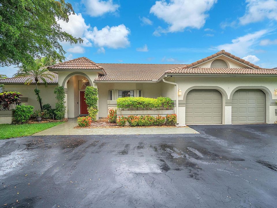 1st image of 4766 NW 91st Way