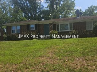 1140 Persinger Rd SW, Roanoke, VA 24015